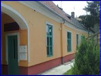 Vchod  privt Labi 1 apartmn v centre Komrna
