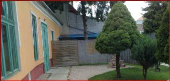 Dvor  privt Labi 2 apartmn v centre Komrna
