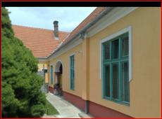 Nhlad zo dvora  privt Labi 2 apartmn 